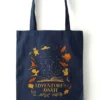 Adventures Await Tote Bag - Tjockt tyg