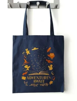 Adventures Await Tote Bag - Tjockt tyg