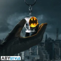 Bat-Signal Premium 3D Keychain w/ Light