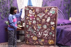 Friends & Foes Throw Blanket 150 x 127 cm