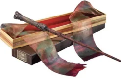 Harry Potter Boxed Replica Wand (Ollivander Edition)