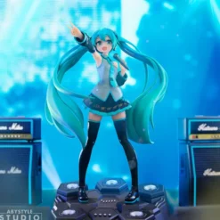 Hatsune Miku Stage PVC Figurine 18 cm