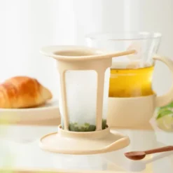 Kiki’s Delivery Service Teacup w/ Infuser