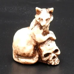 Lovecraftian Netsuke - Cat of Ulthar