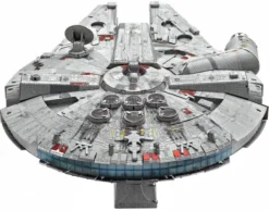 Millenium Falcon Premium Metal Model Kit