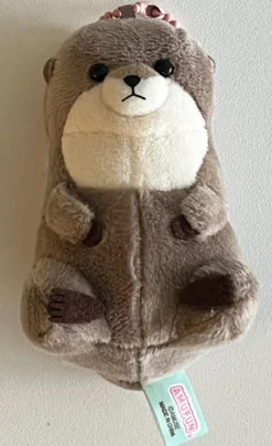Otter Plush Mini Hanger: Sitting Comfy Brown