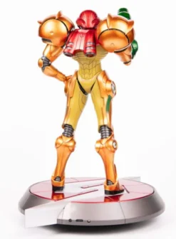Samus Varia Suit PVC Statue Standard Edition 27 cm