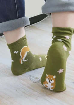 Socks Two-toe Tabi Hanashiba (Dog)