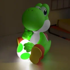 Super Mario: Yoshi GloBuddie Light 15cm